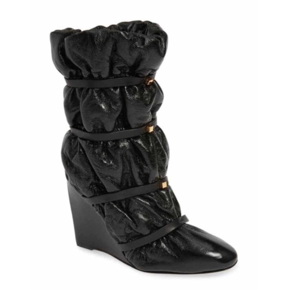 🛍️ sold 🛍️ STUART WEITZMAN duvet stud boot size 5 black Glasgow patent leather - Picture 6 of 9
